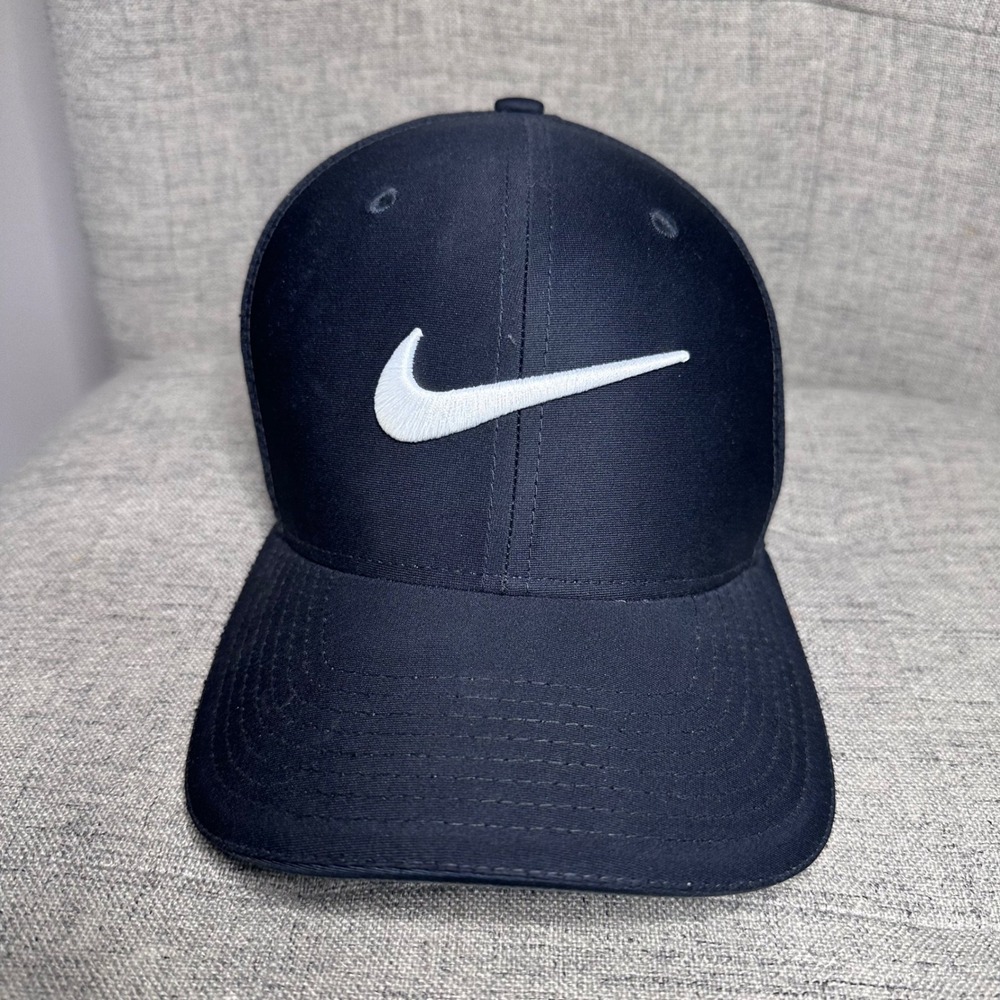 Nike Golf Black Dri-FIT Baseball Cap White Swoosh Logo Size S/M